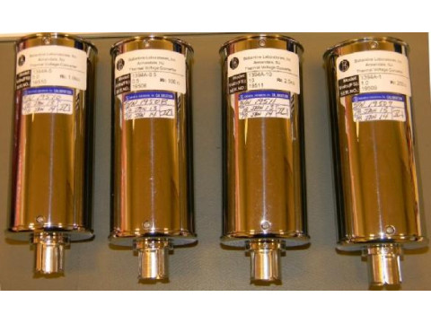 Комплект преобразователей напряжения термоэлектрических Ballantine 1394A