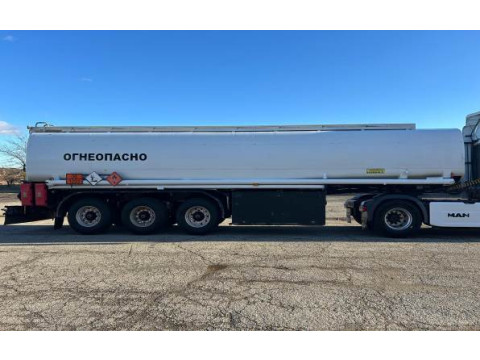 Полуприцепы-цистерны ELLINGHAUS