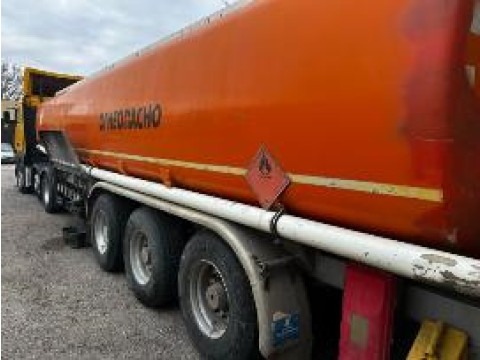 Полуприцеп-цистерна LINDER & FISCHER