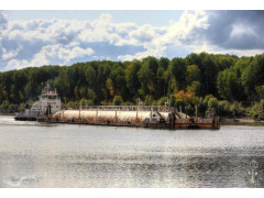 Резервуары (танки) стальные горизонтальные цилиндрические нефтеналивных барж 