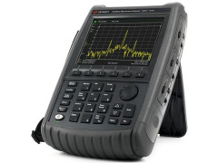 Анализатор электрических цепей и сигналов комбинированный портативный FieldFox N9951A